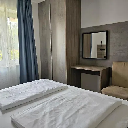Premium Apartments Tade Funtana Apartment *