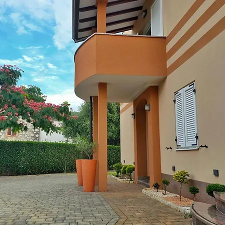 Apartment Premium Apartments Tade Funtana *